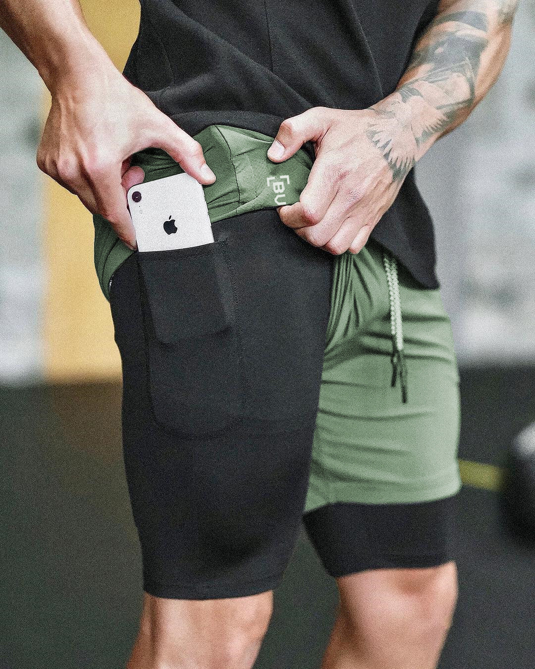 Pocket Compression Shorts