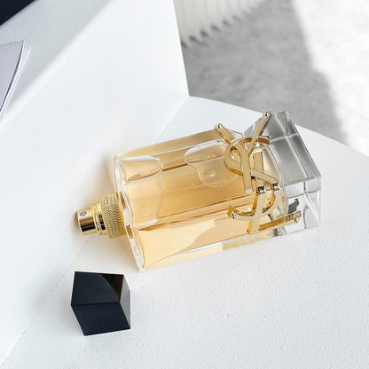 LIBRE YvESSAINTLAURENT EAU DE PARFUM