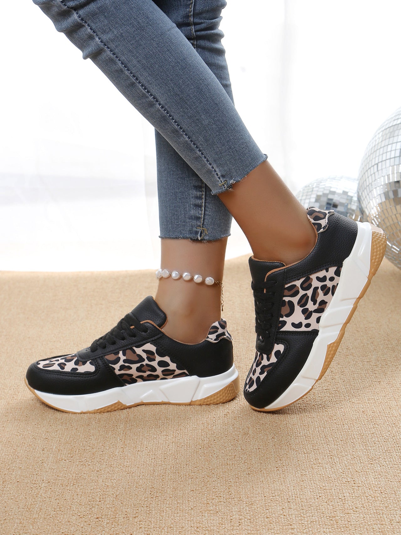 Leopard Print Casual Flat Lace-up Sports Casual Shoes