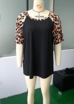 Leopard print T-shirt