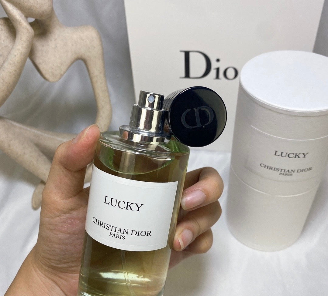 LUCKY CHRISTIAN DIOR PARIS WOMEN