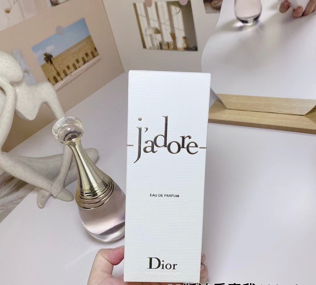 Jadore- EAU DE PARFUM Dior