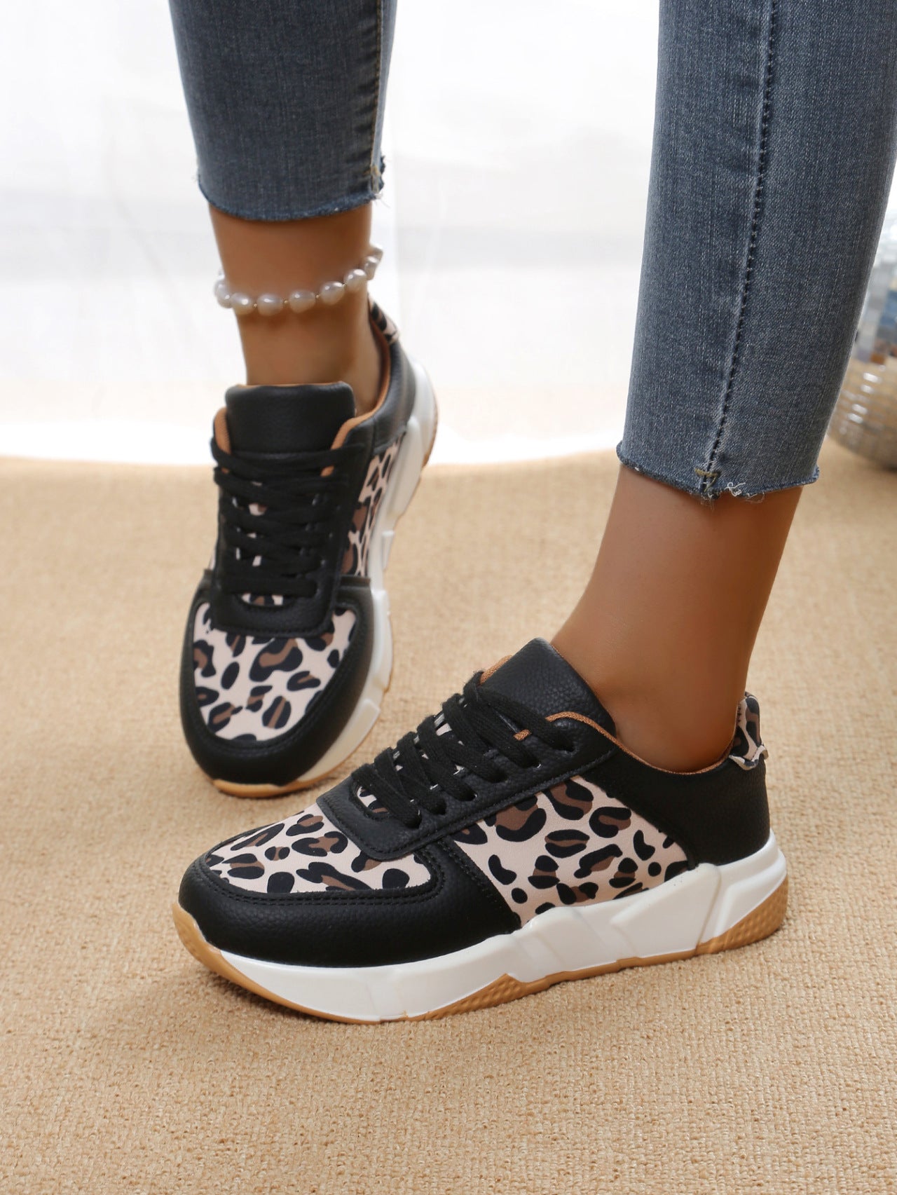 Leopard Print Casual Flat Lace-up Sports Casual Shoes