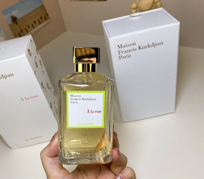 Maison Francis Kurkdjian Paris À la rose Eau de parfum 200ml