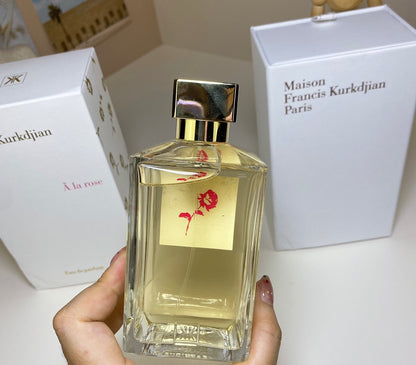 Maison Francis Kurkdjian Paris À la rose Eau de parfum 200ml