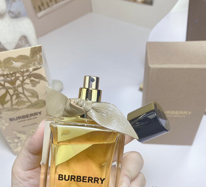 BURBERRY LONDON ENGLAND ASH FLOWER EAU DE PARFUM