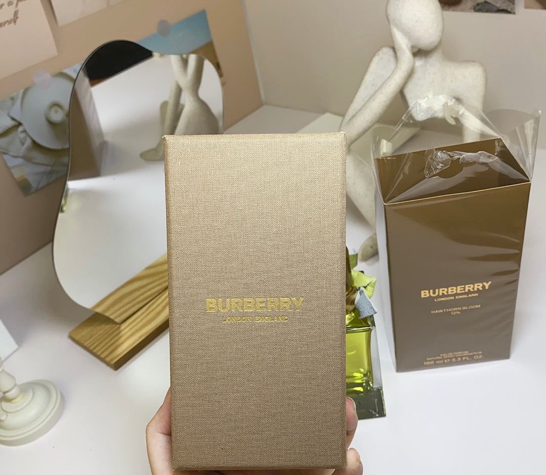 BURBERRY HAWTHORN SLOOM 12% 100ml