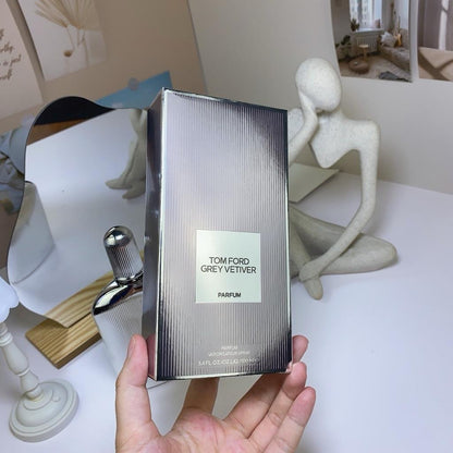 TOM FORD GREY VETIVER PARFUM