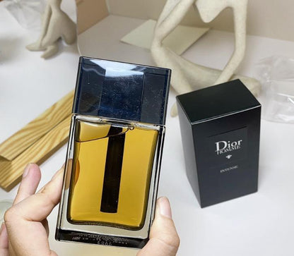 Dior Homme - Elegant and Modern Men's Fragrance