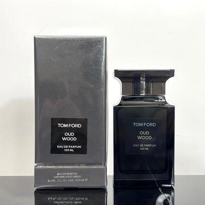 TOM FORD - Oud Wood Eau De Parfum