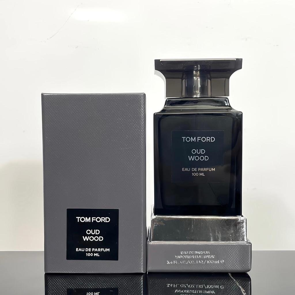 TOM FORD - Oud Wood Eau De Parfum