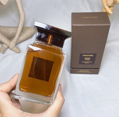 TOM FORD  Ébène Fumé