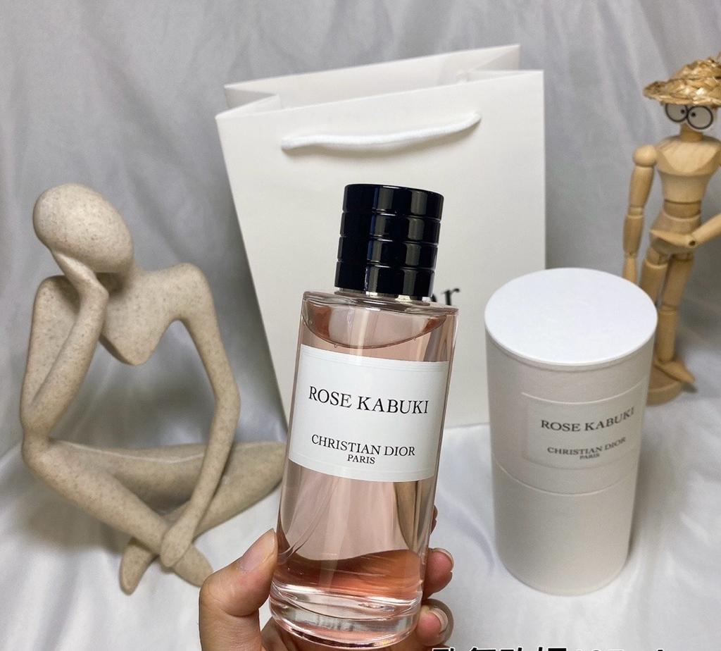 ROSE KABUKI CHRISTIAN DIOR PARIS EAU DE PARFUM -125ml