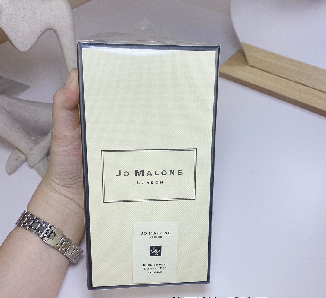 JO MALONE LONDON ENGLISH PEAR& SWEET PEA COLOGNE