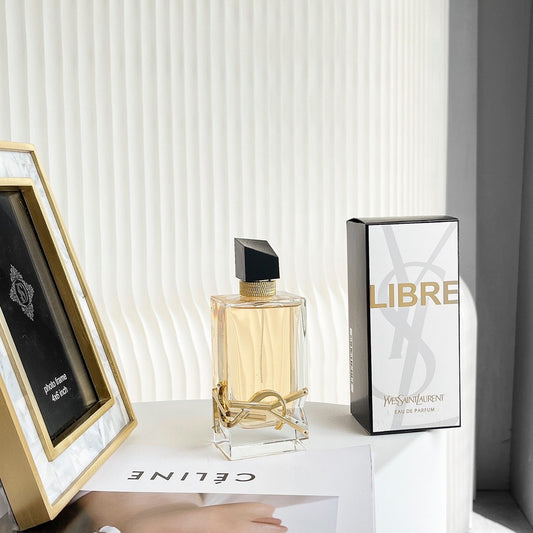 LIBRE YvESSAINTLAURENT EAU DE PARFUM