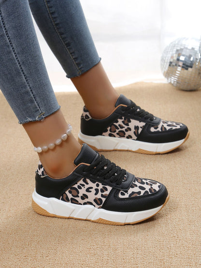 Leopard Print Casual Flat Lace-up Sports Casual Shoes